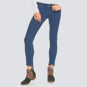 NWT Roxy Suntrippers Skinny Jean Size 27